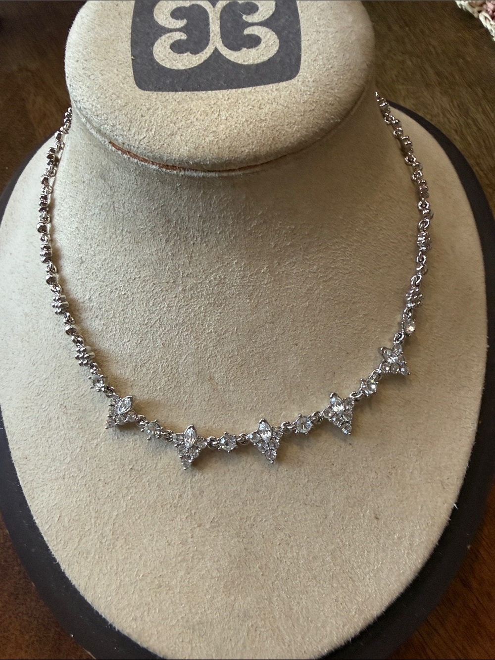 Nine West Crystal Stone Statement Necklace!
